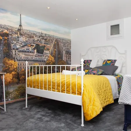 Petit Bijou Dans Le Centre De Appartamento